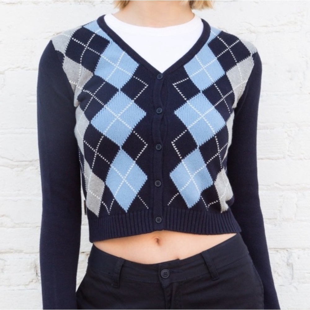 Brandy Melville Elizabeth Cardigan Sweater